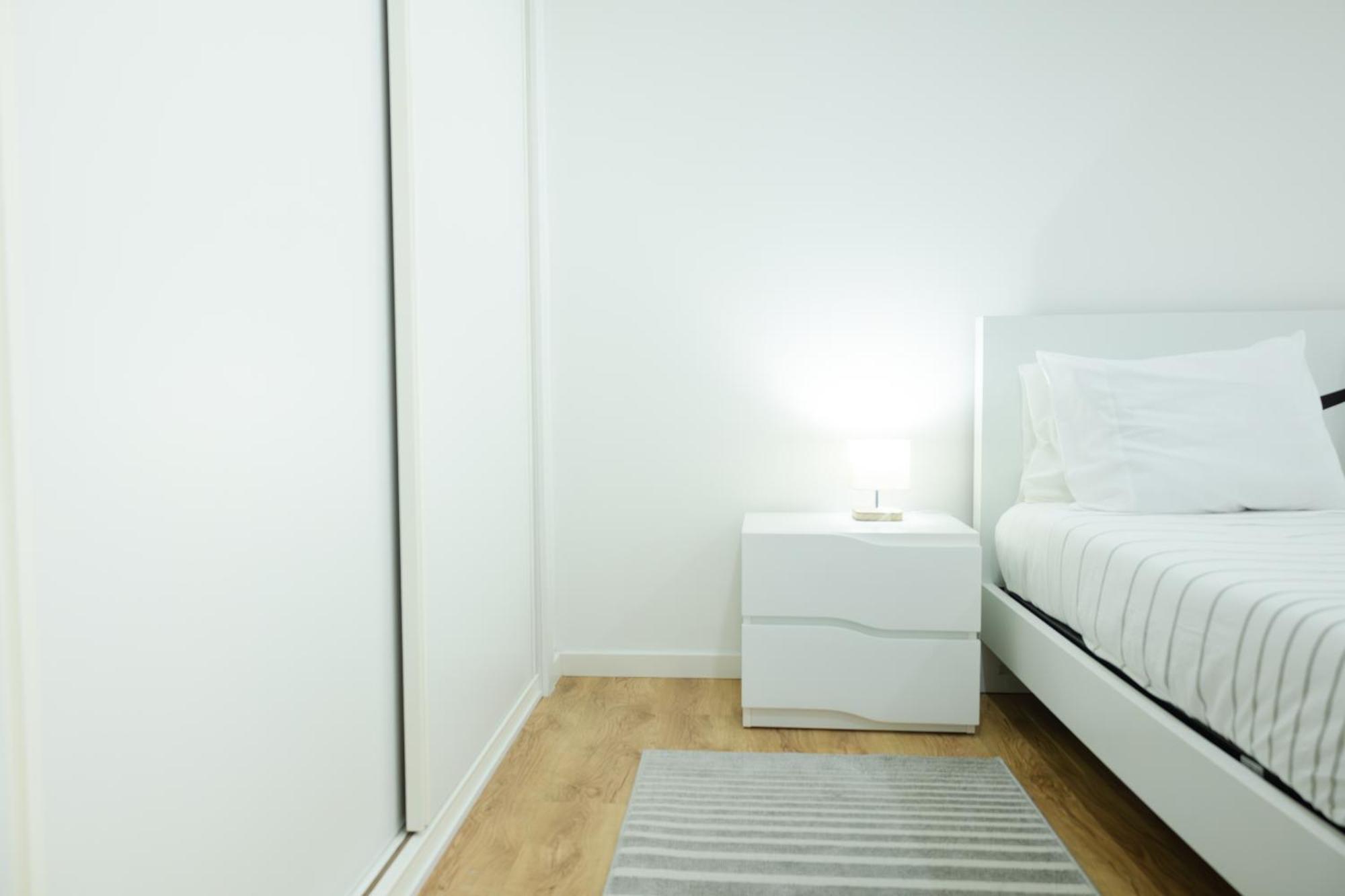 Отель Avenida House 1 Понта-Делгада Экстерьер фото