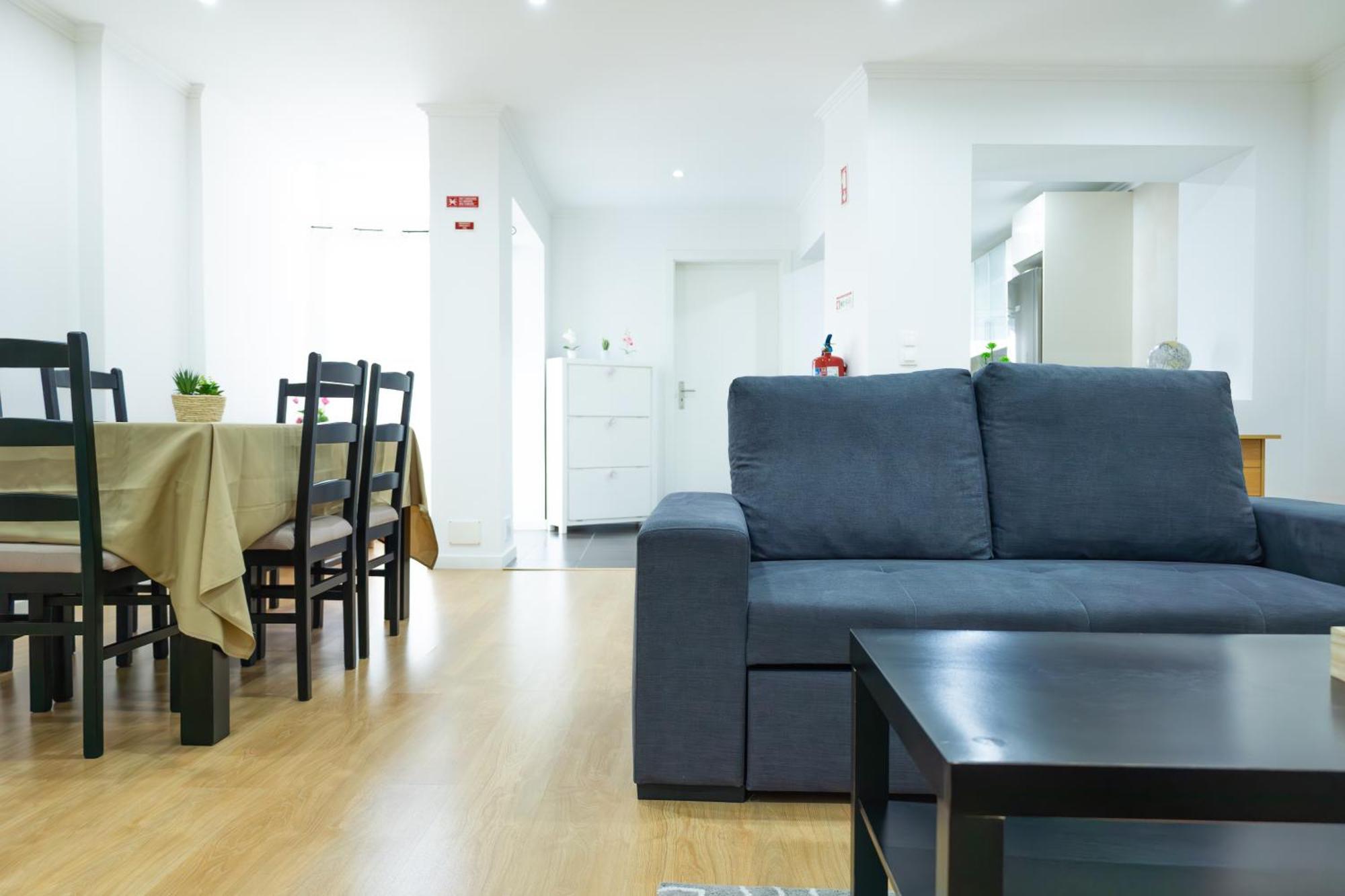 Отель Avenida House 1 Понта-Делгада Экстерьер фото