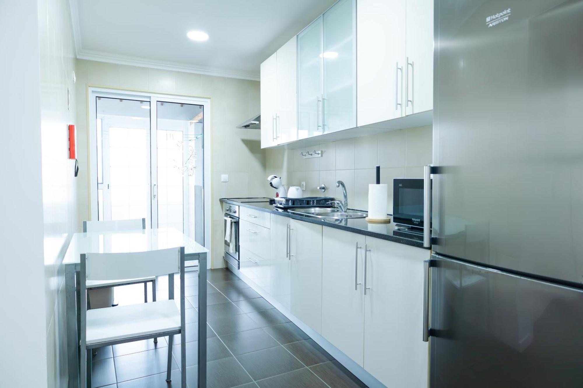Отель Avenida House 1 Понта-Делгада Экстерьер фото